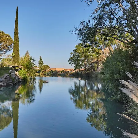 Résidence Odalys Le Village Camarguais Les Gardians Appart hôtel Arles