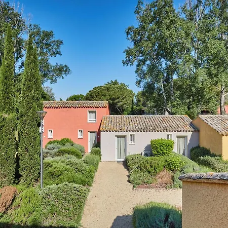 Résidence Odalys Le Village Camarguais Les Gardians Appart hôtel 4*