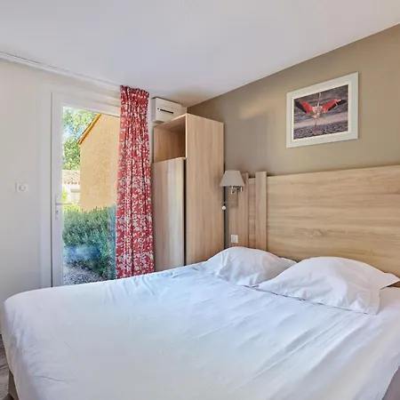 Résidence Odalys Le Village Camarguais Les Gardians Appart hôtel