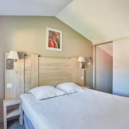 Résidence Odalys Le Village Camarguais Les Gardians Appart hôtel Arles