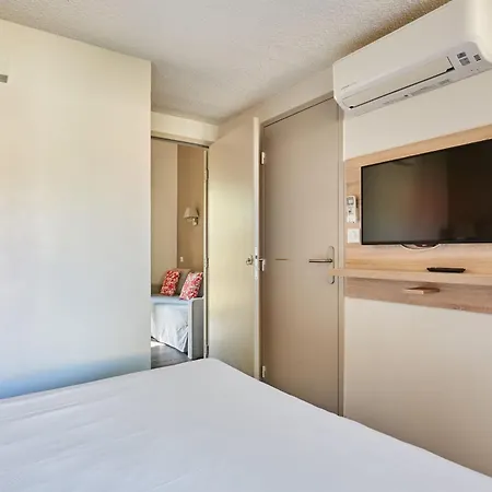 Résidence Odalys Le Village Camarguais Les Gardians Appart hôtel