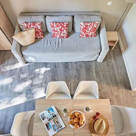 Appart hôtel Résidence Odalys Le Village Camarguais Les Gardians Arles