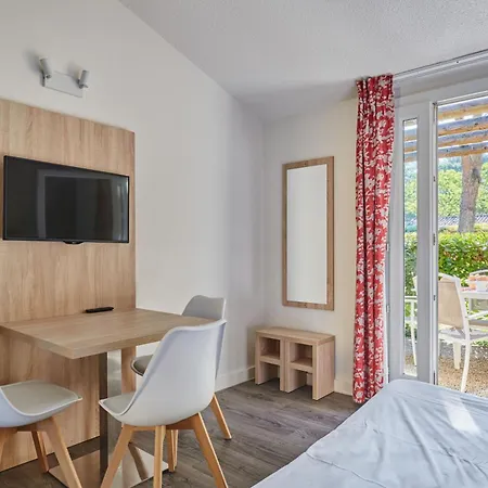 Appart hôtel Résidence Odalys Le Village Camarguais Les Gardians