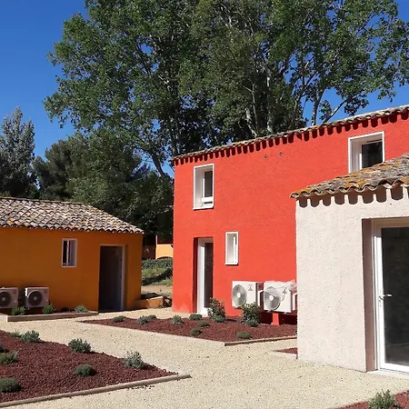 Résidence Odalys Le Village Camarguais Les Gardians 4*